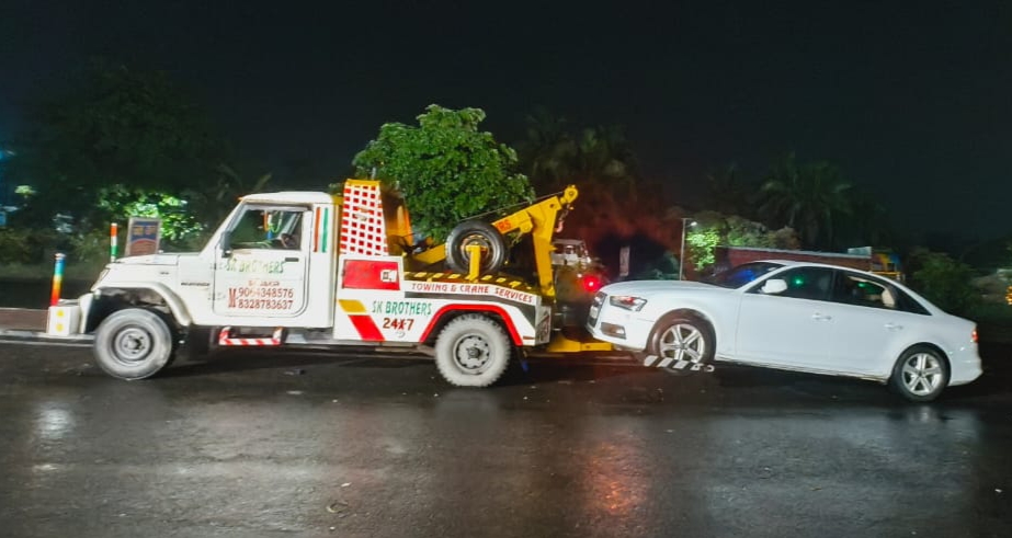 Long distance Car Towing
